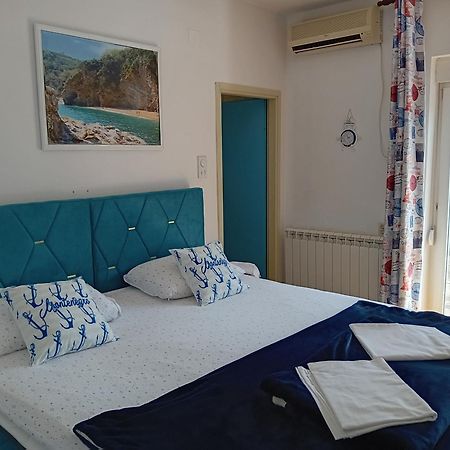 Guest House Vila Bak Будва Екстериор снимка