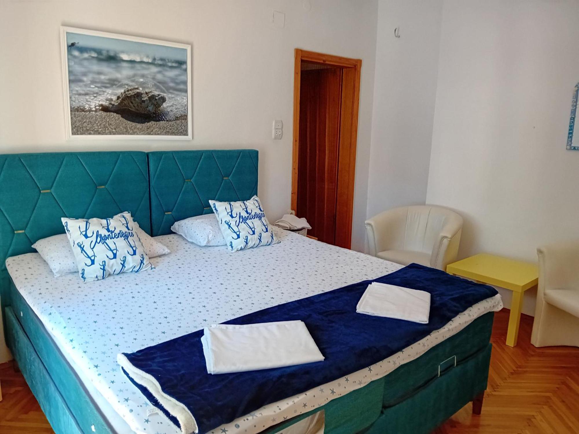 Guest House Vila Bak Будва Екстериор снимка