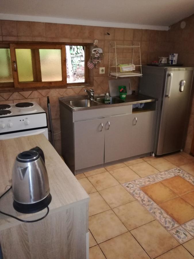 Guest House Vila Bak Будва Екстериор снимка