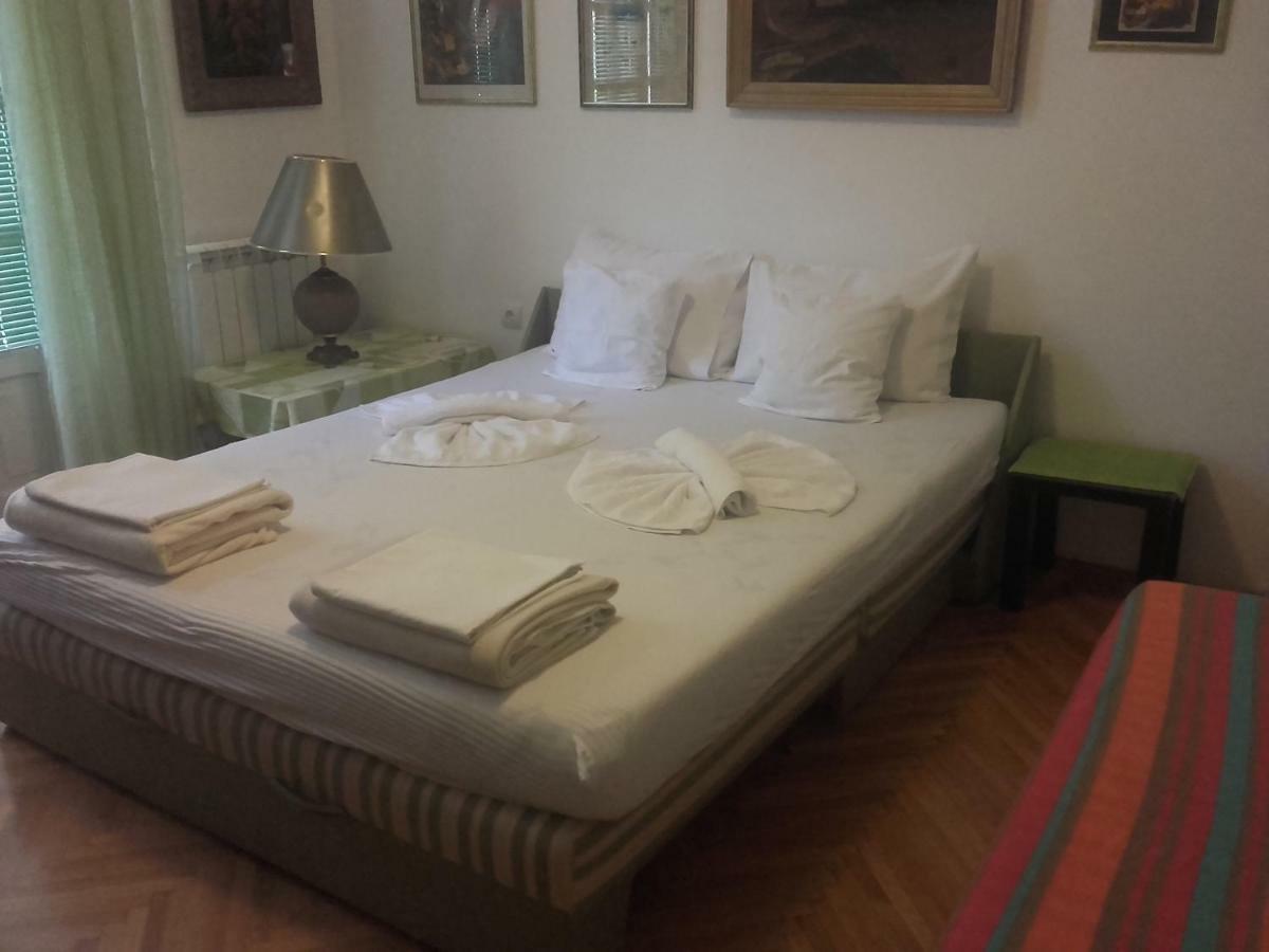 Guest House Vila Bak Будва Екстериор снимка